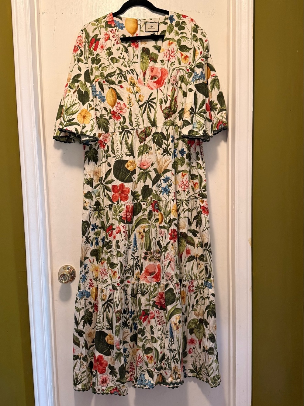 Tuckernuck Cream Floral Maxi Dress XXL